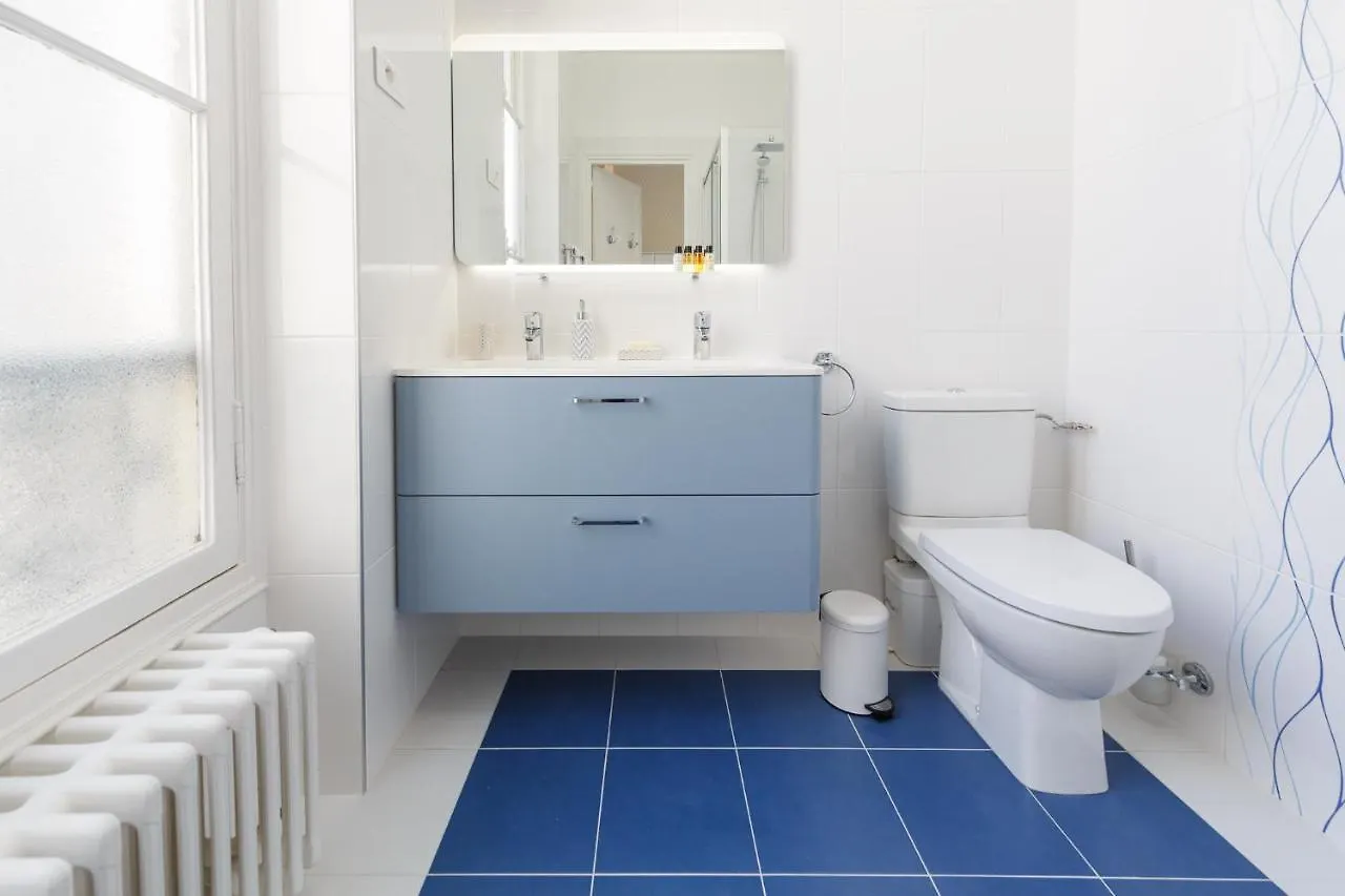 Maison De Lignieres - Guest House - Paris Quartier Champs-Elysees
